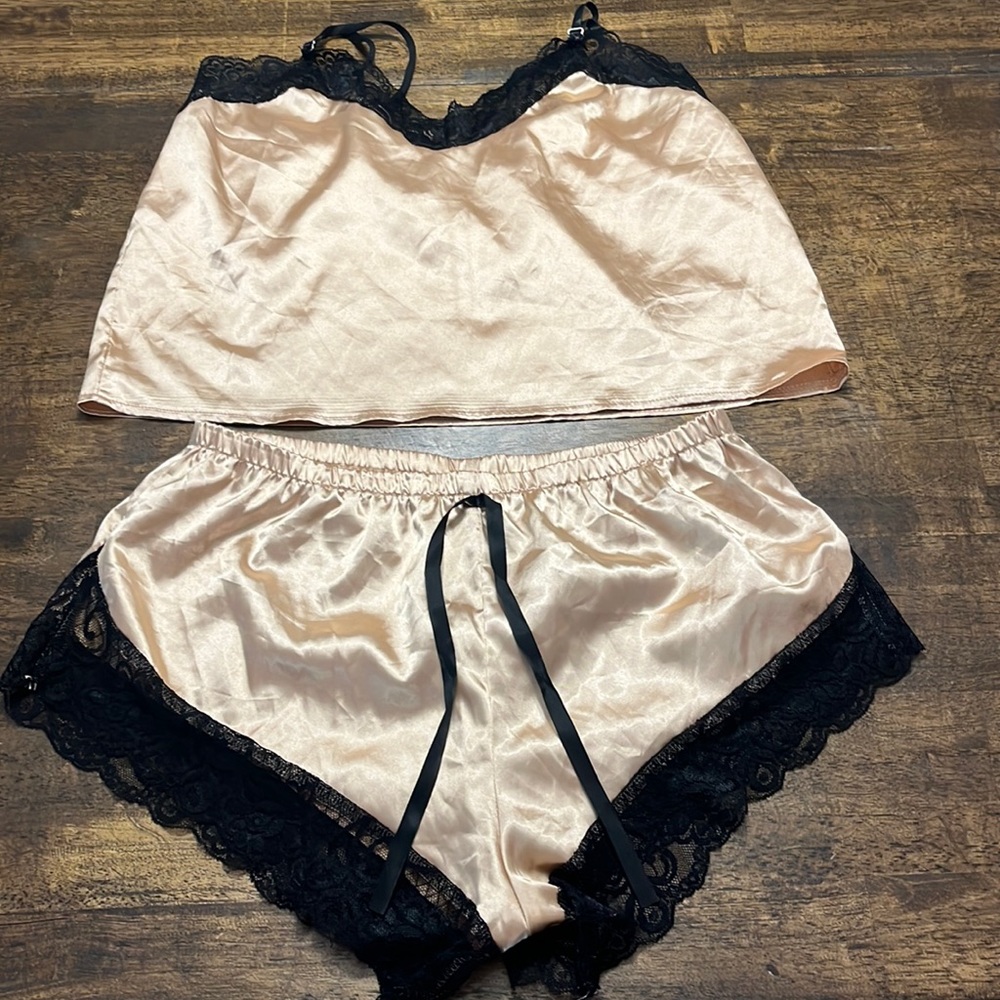 Shien - Silky - PJ Set
